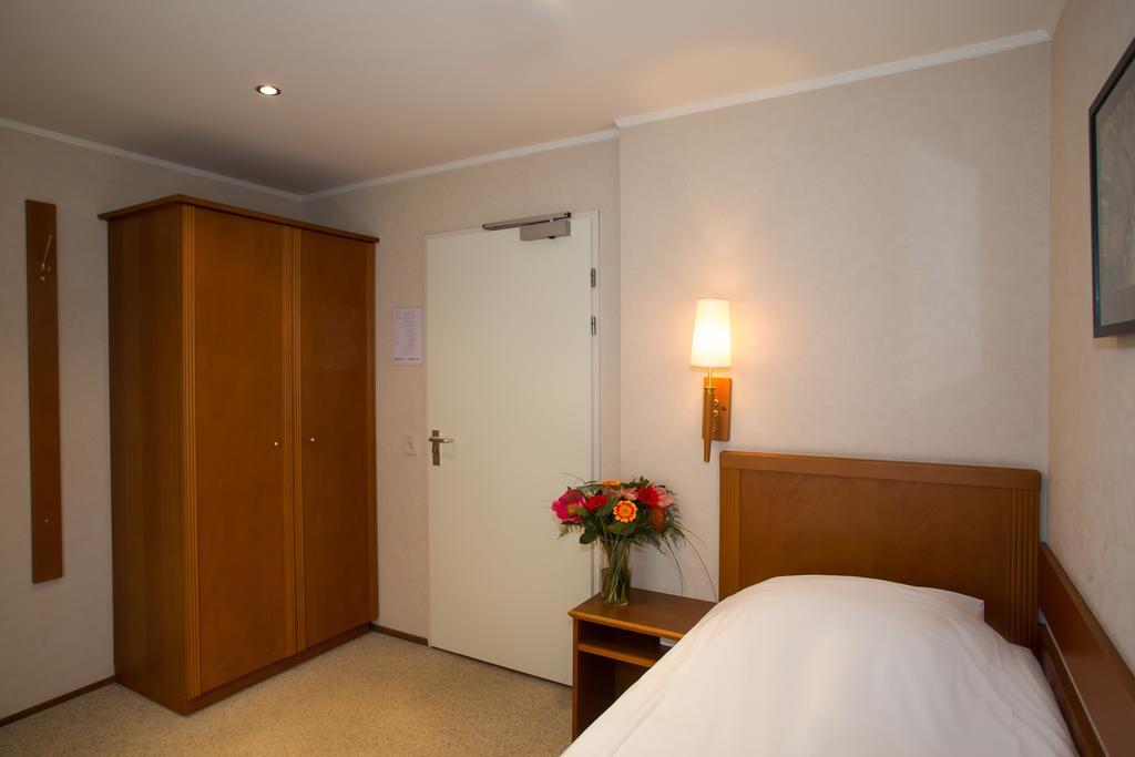 Landhotel De Hoofdige Boer Almen Ngoại thất bức ảnh
